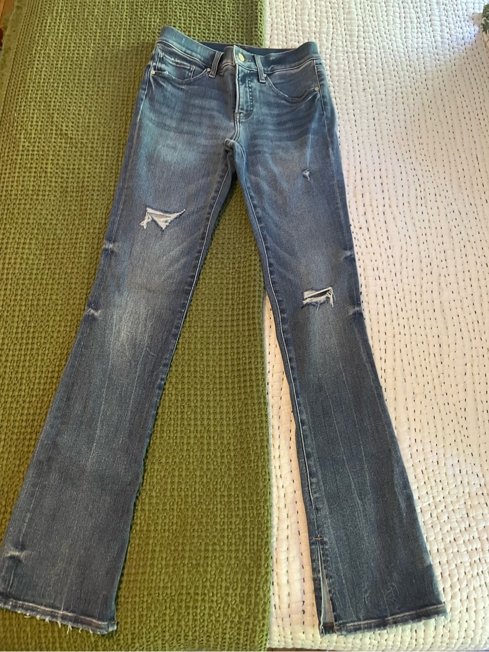 Express Women’s Distressed Blue Jeans